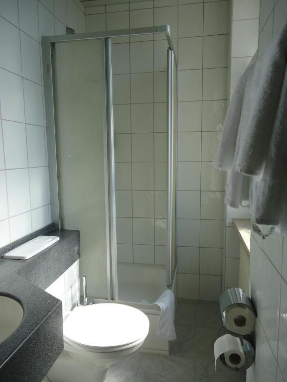 Hotel Schweizer Hof Halle  外观 照片